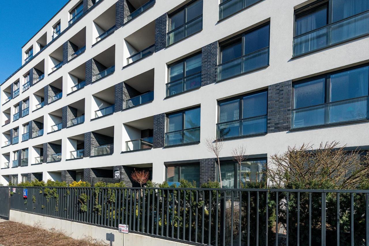 P&O Apartments Aleja Krakowska Varsóvia Exterior foto